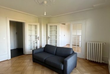 Spacieux et chamant appartement de 2,5 pièces au 5ème étage en face du Parc de la perle du Lac