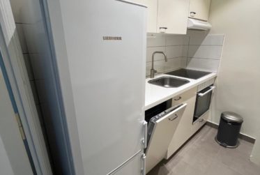 Spacieux et chamant appartement de 2,5 pièces au 5ème étage en face du Parc de la perle du Lac