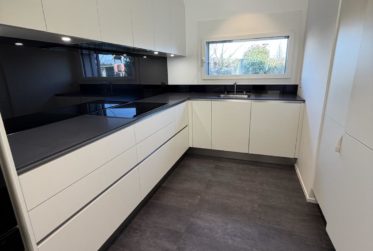 Villa contiguë moderne à Veyrier - 4 chambres à coucher