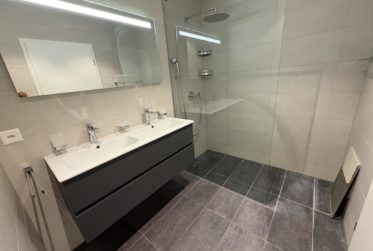 Villa contiguë moderne à Veyrier - 4 chambres à coucher