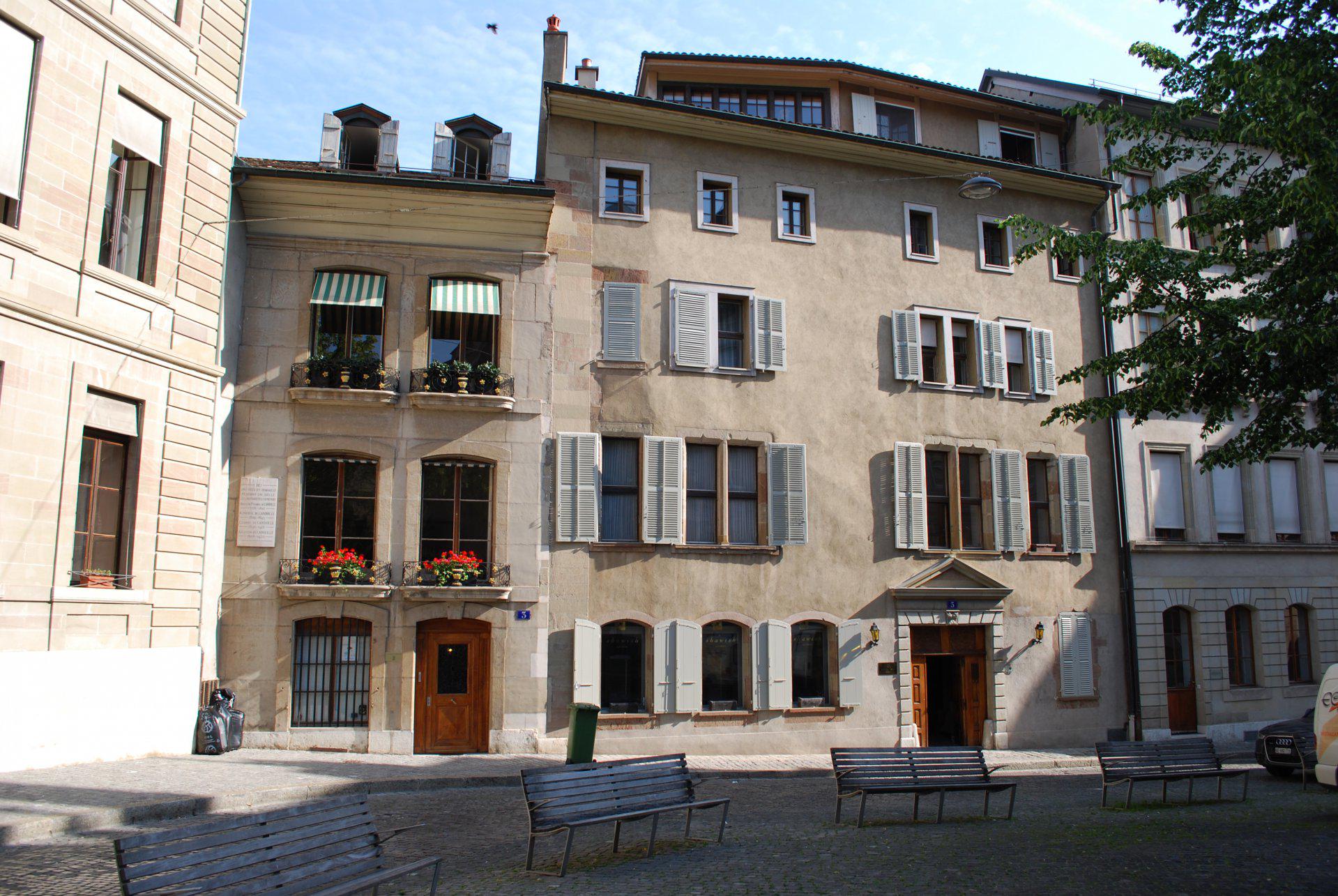 Studio 50m2 en plein coeur de la Vieille-Ville - Cour Saint-Pierre