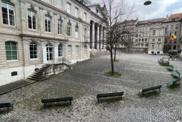 Studio 50m2 en plein coeur de la Vieille-Ville - Cour Saint-Pierre