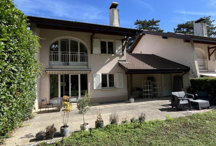 Villa à Versoix au calme